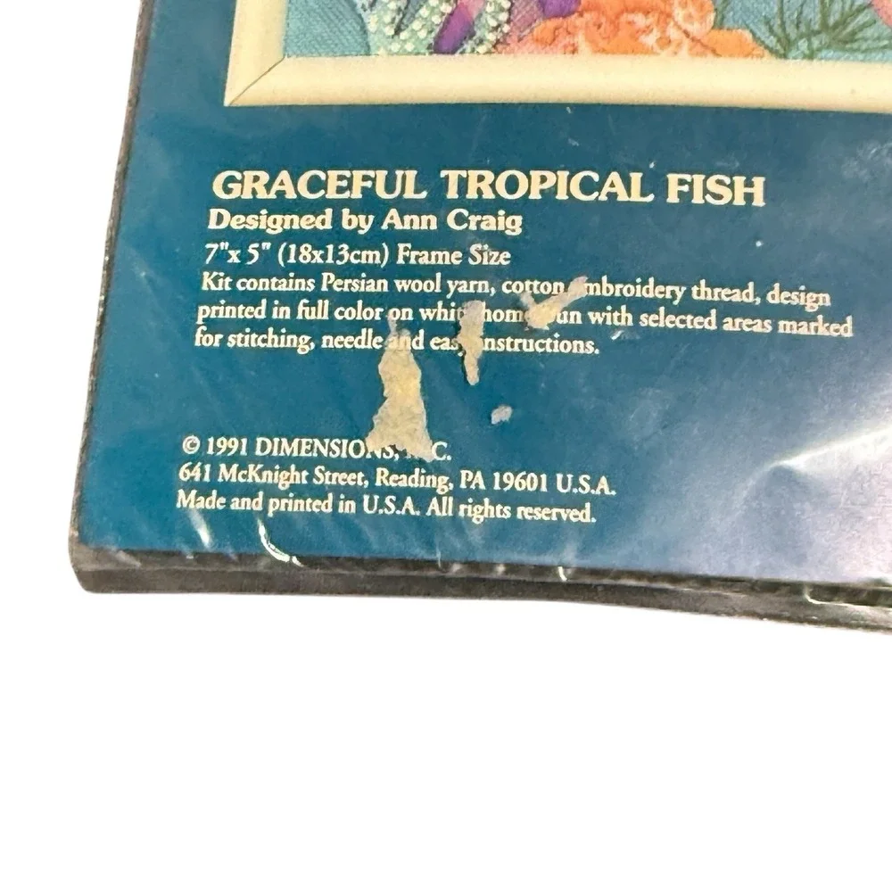 Vintage 1991 Dimensions embroidery‎ Graceful Tropical Fish Designed By Ann Craig